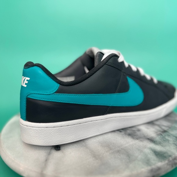 Used custom Nike Court Royale. Fully restored - Picture 5 of 5